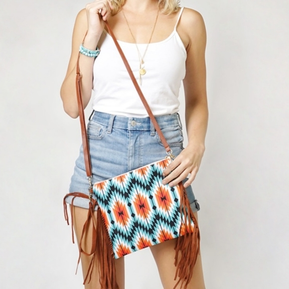 Aztec Print Tassel Wristlet Clutch / Crossbody Bag. - Picture 2 of 2